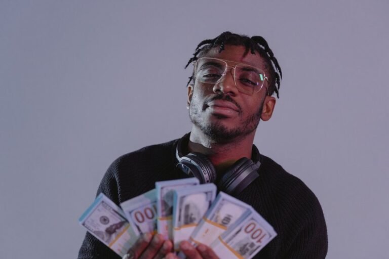 funky dineva wealth career lifestyle
