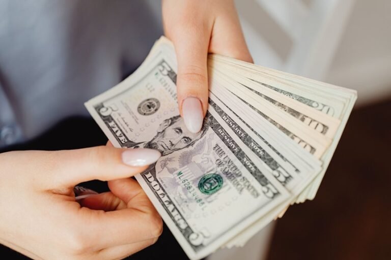 vegas low roller net worth breakdown